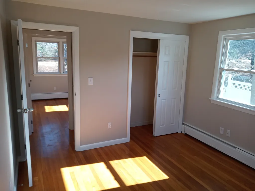 31 Beaver Street Nashua NH 03063