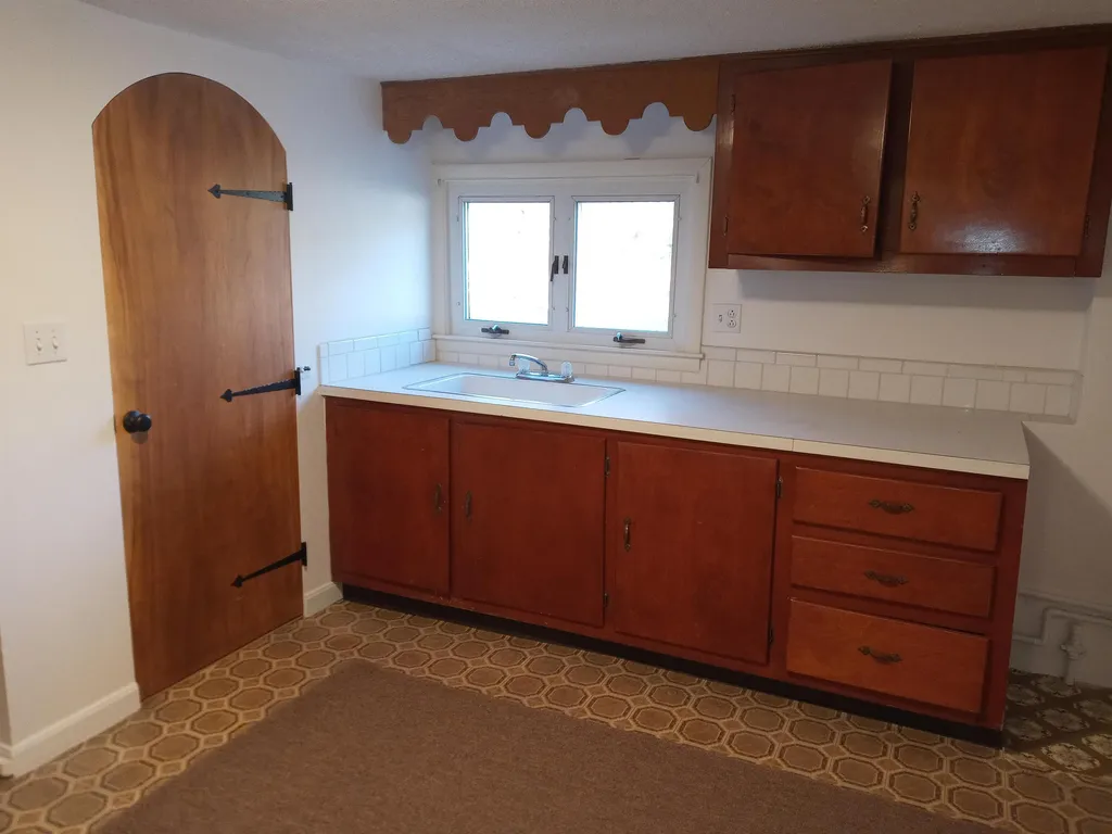 31 Beaver Street Nashua NH 03063