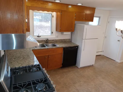 31 Beaver Street Nashua NH 03063