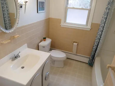 31 Beaver Street Nashua NH 03063