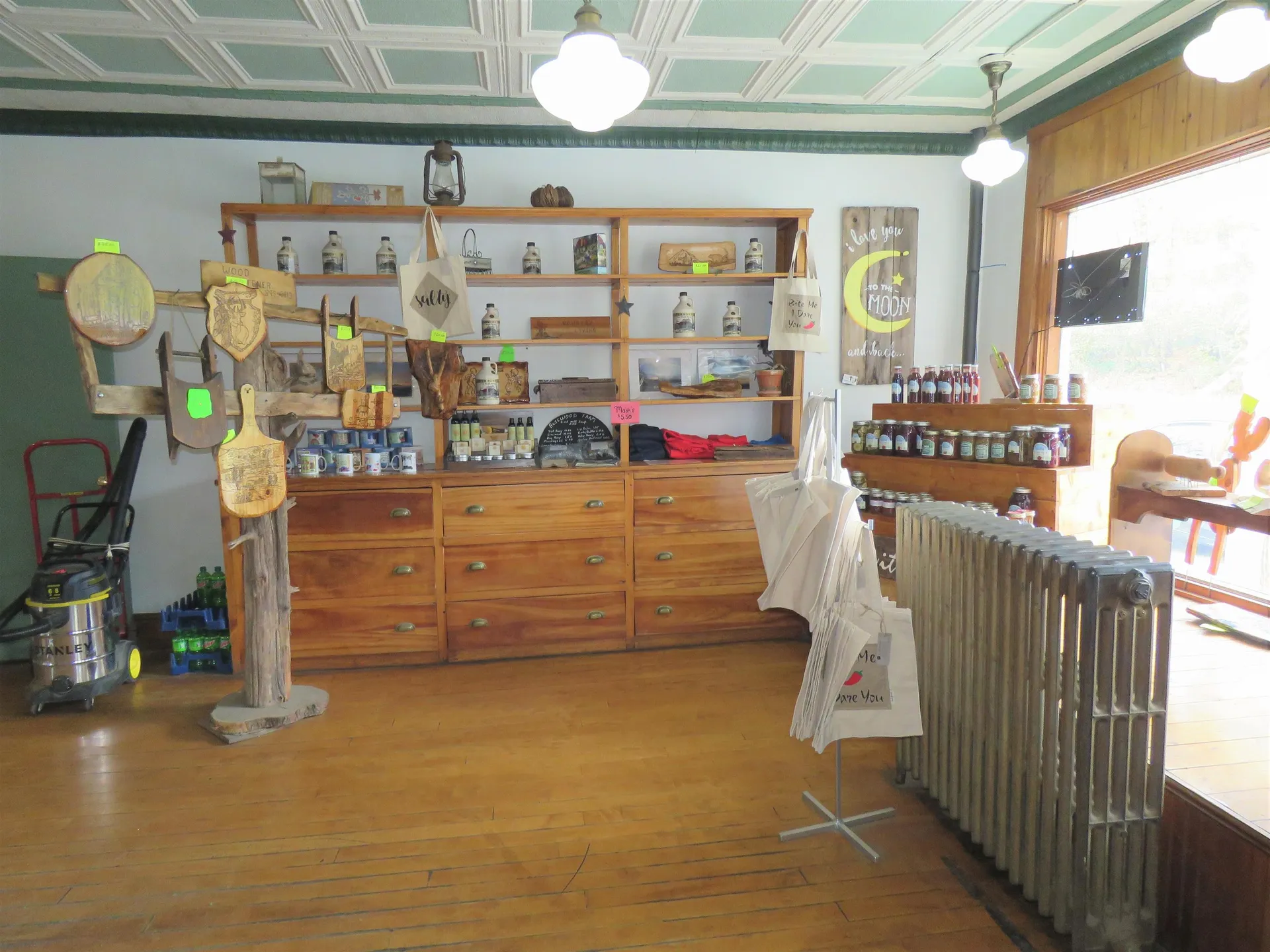 1155 Vt Route 105 Charleston VT 05872