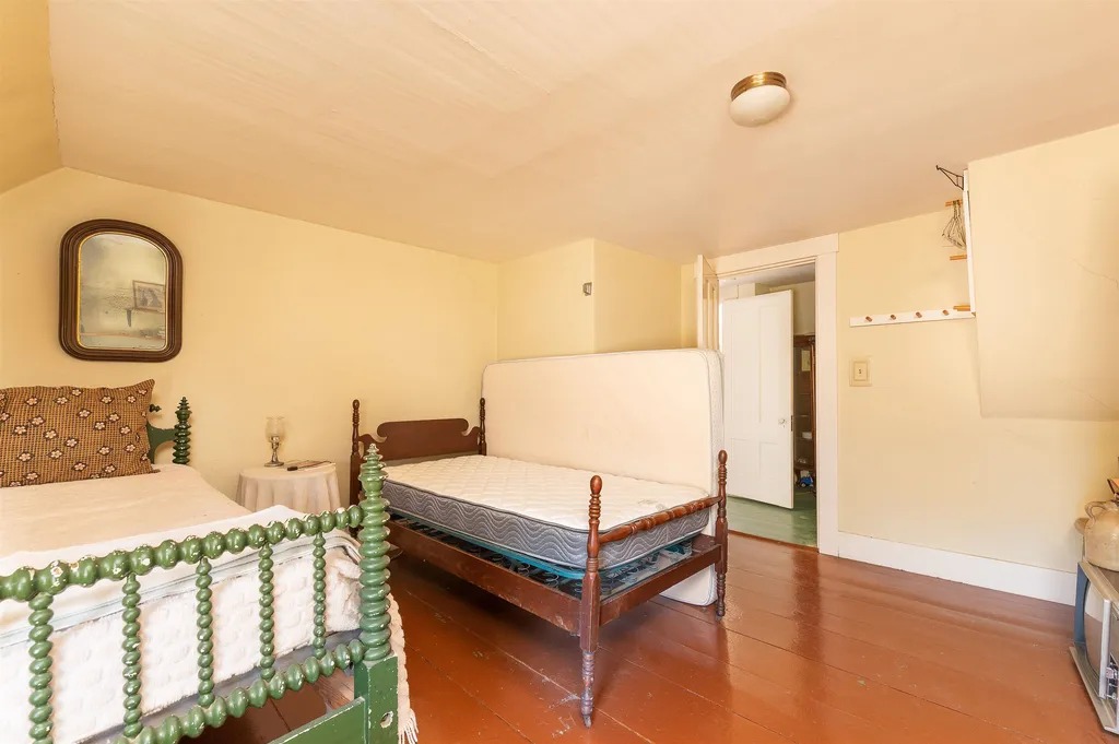 3610 West Side Road Conway NH 03818