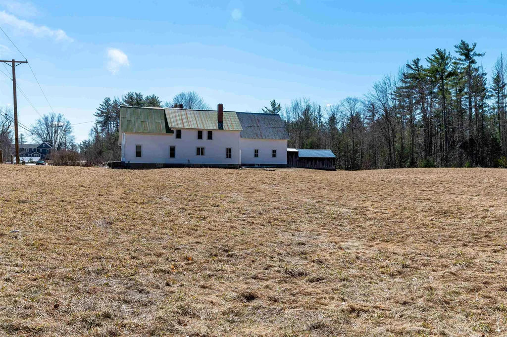 3610 West Side Road Conway NH 03818