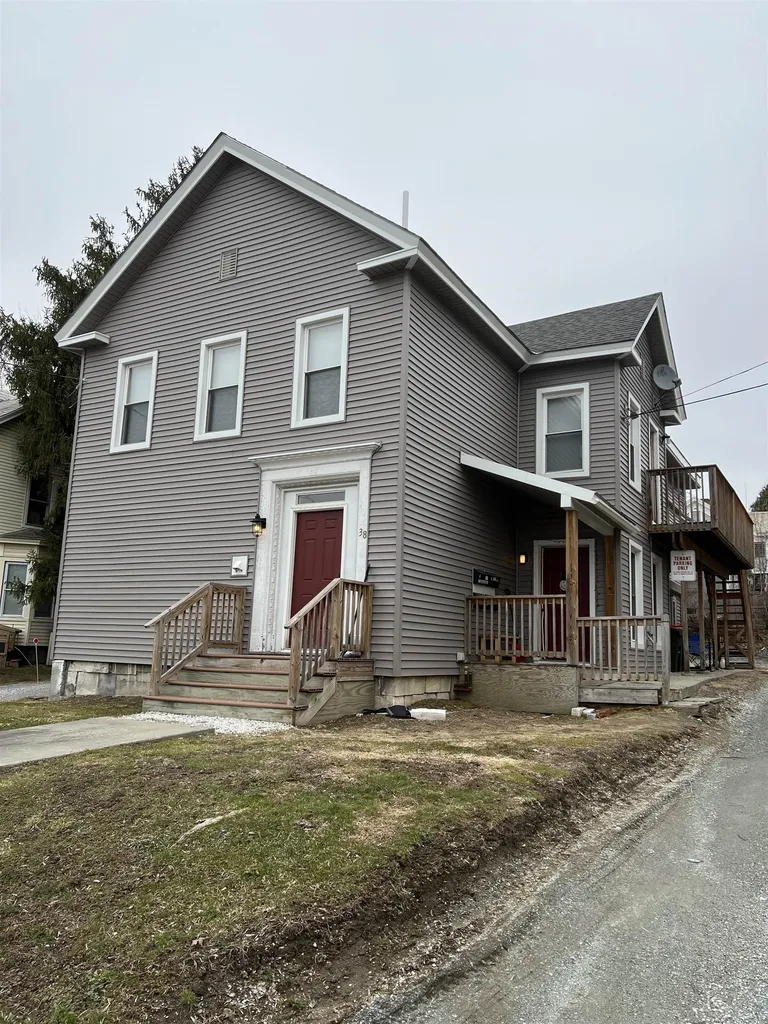 38 Pine Street Rutland City VT 05701