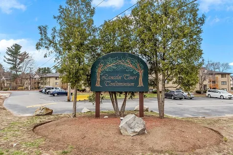 1 Lancelot Court Salem NH 03079