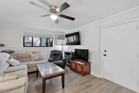 1 Lancelot Court Salem NH 03079