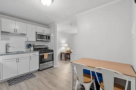 1 Lancelot Court Salem NH 03079
