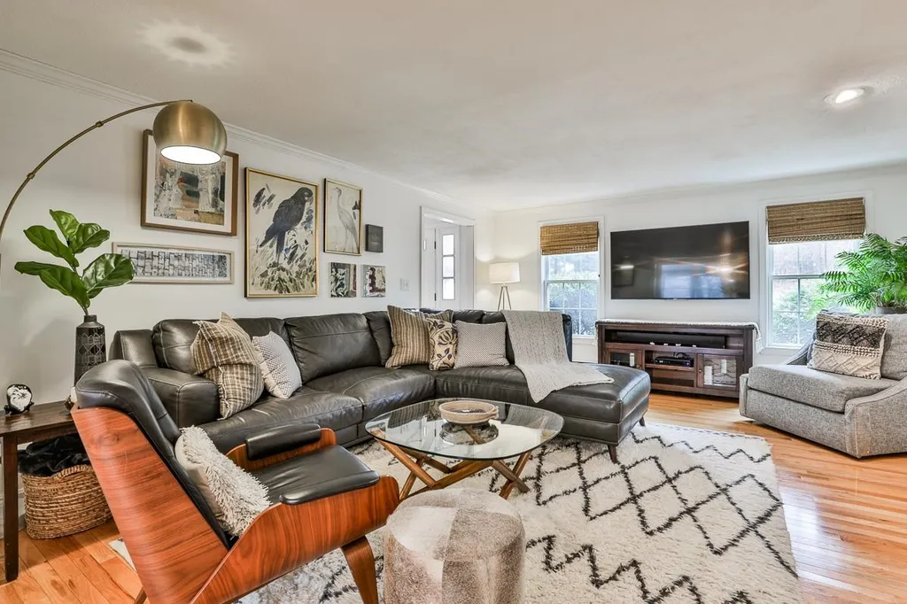 102 Blueberry Road Windham NH 03087