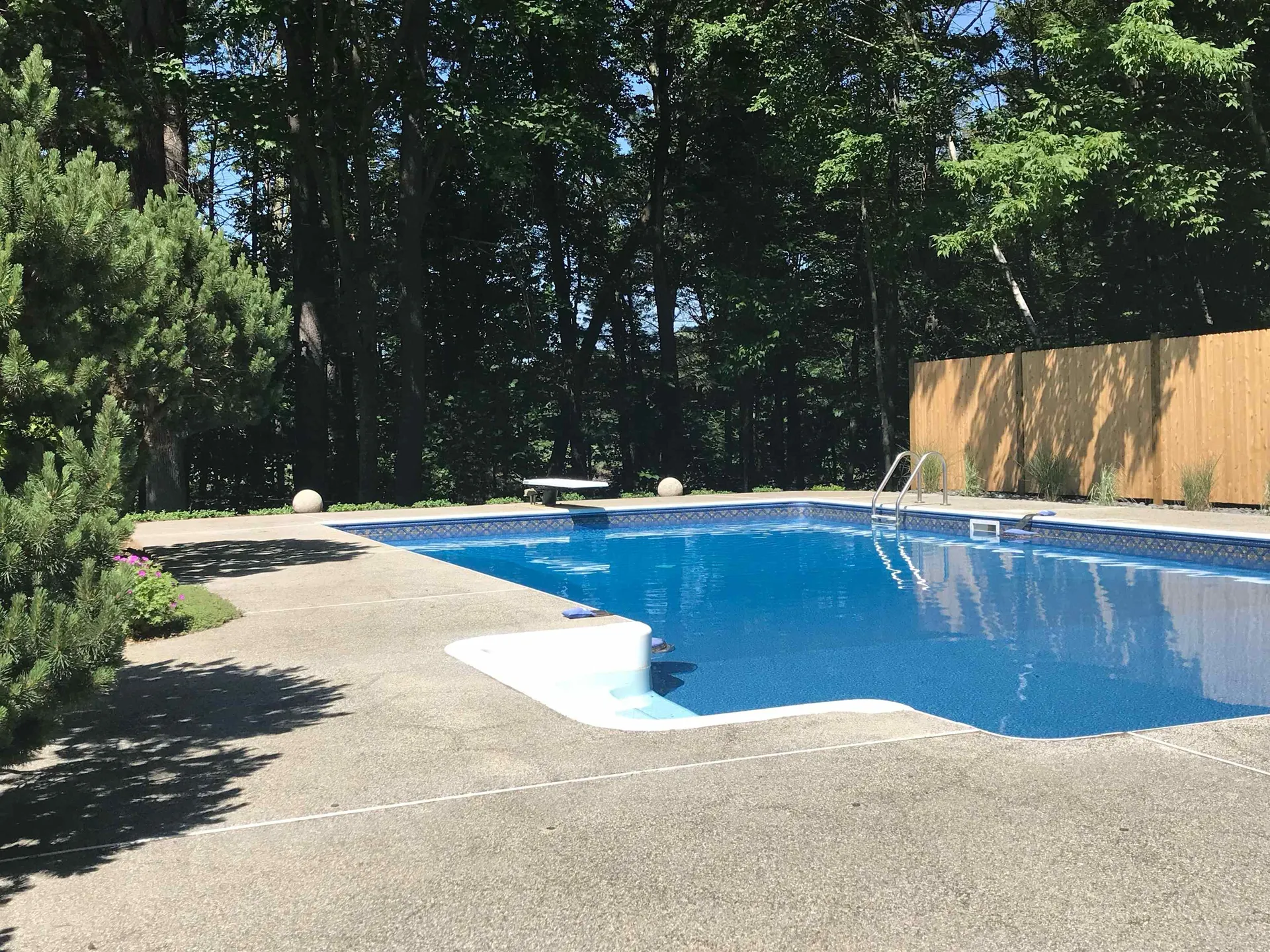 102 Blueberry Road Windham NH 03087