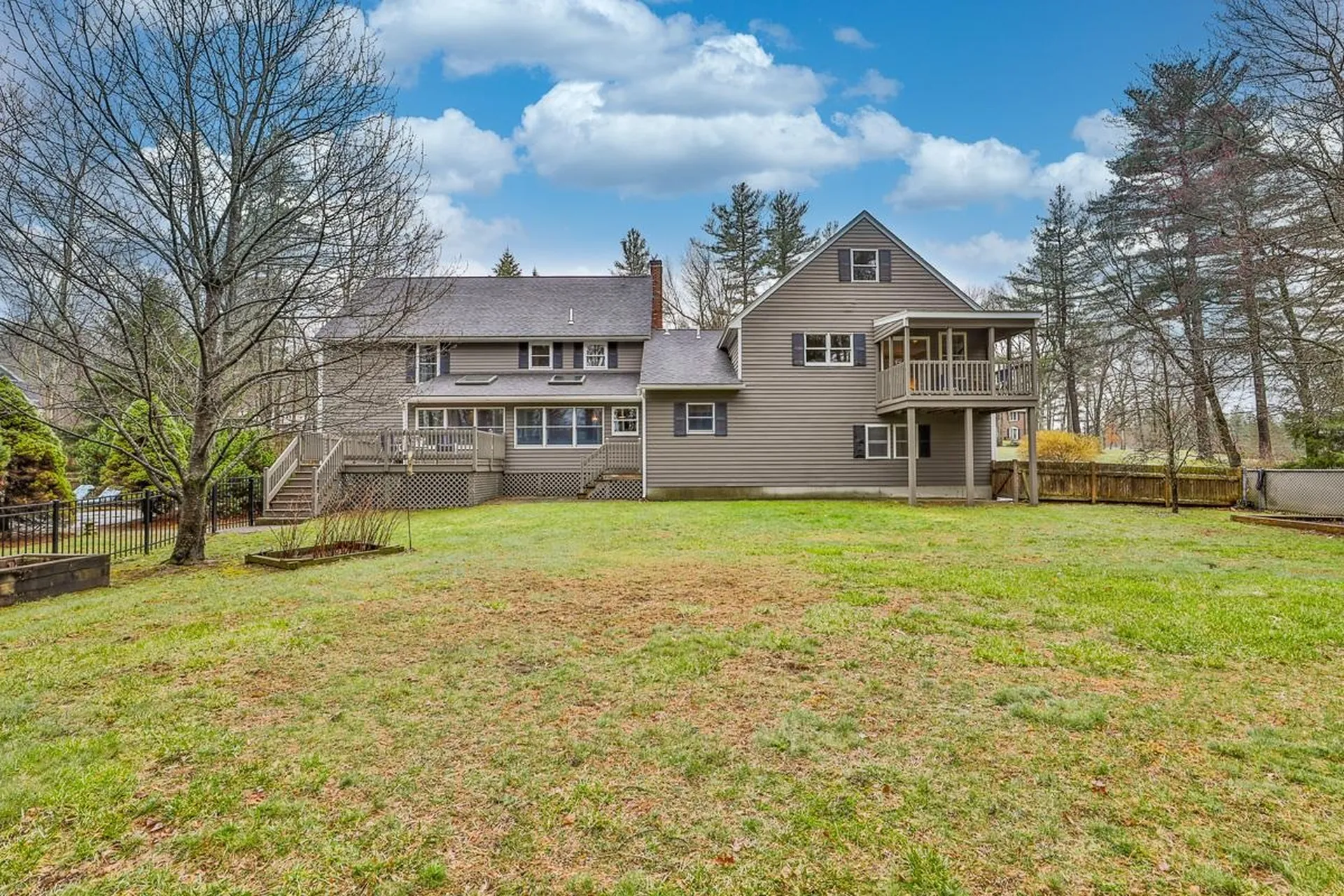 102 Blueberry Road Windham NH 03087
