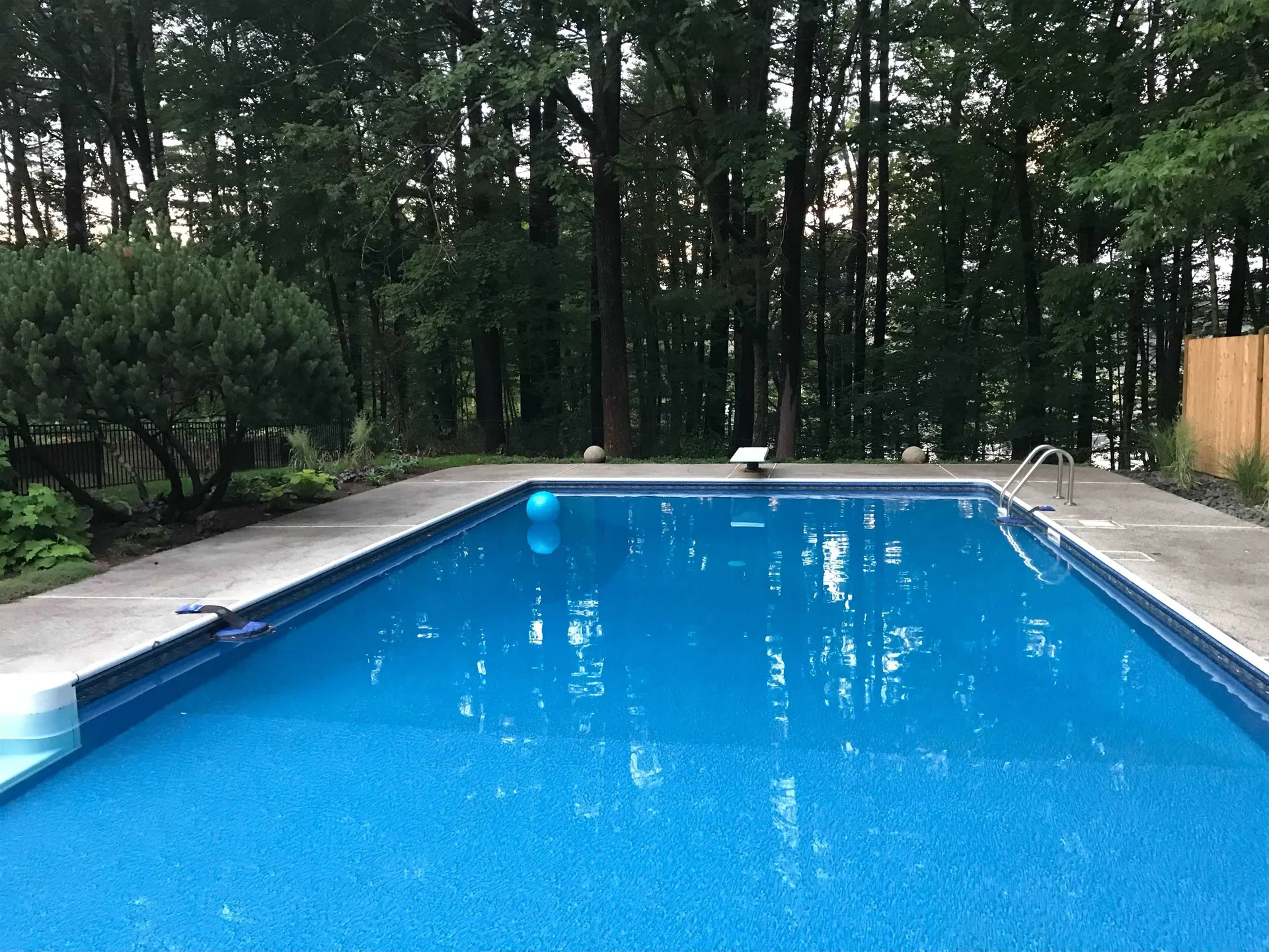 102 Blueberry Road Windham NH 03087