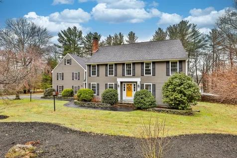 102 Blueberry Road Windham NH 03087