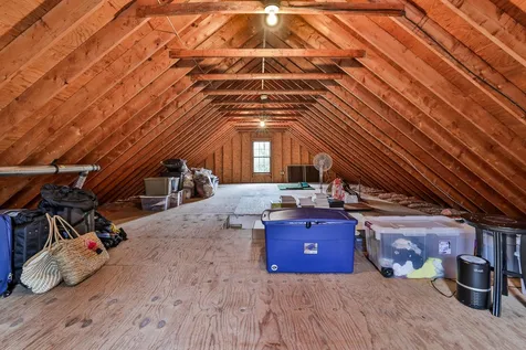 102 Blueberry Road Windham NH 03087