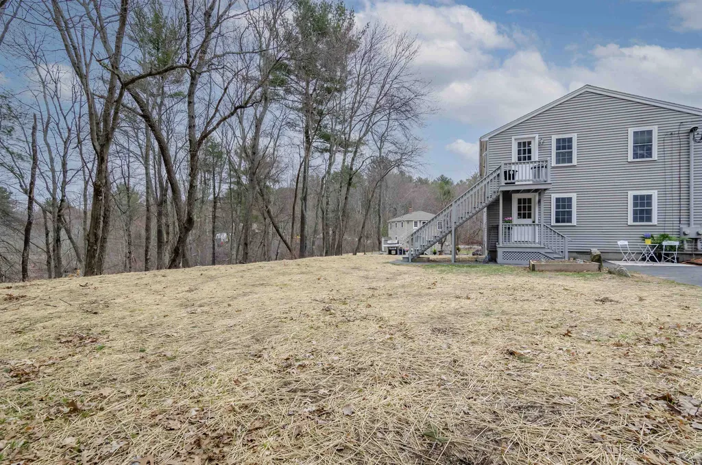 44-46 Atwood Road Pelham NH 03076