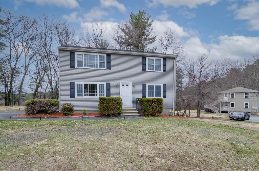 44-46 Atwood Road Pelham NH 03076