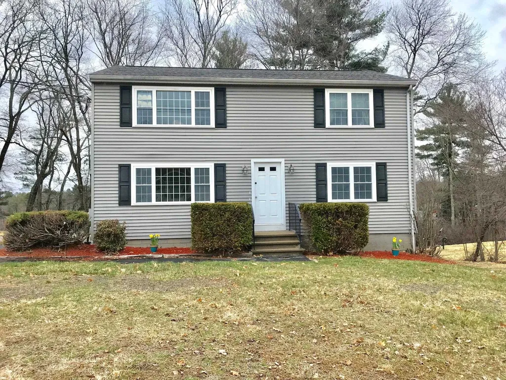 44-46 Atwood Road Pelham NH 03076