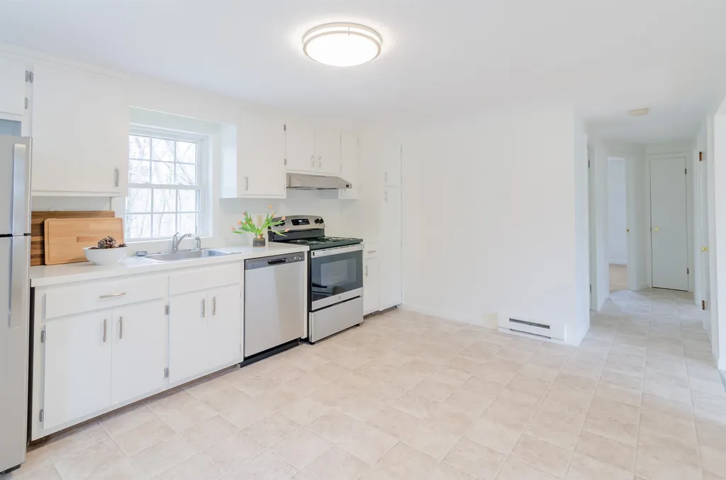 44-46 Atwood Road Pelham NH 03076