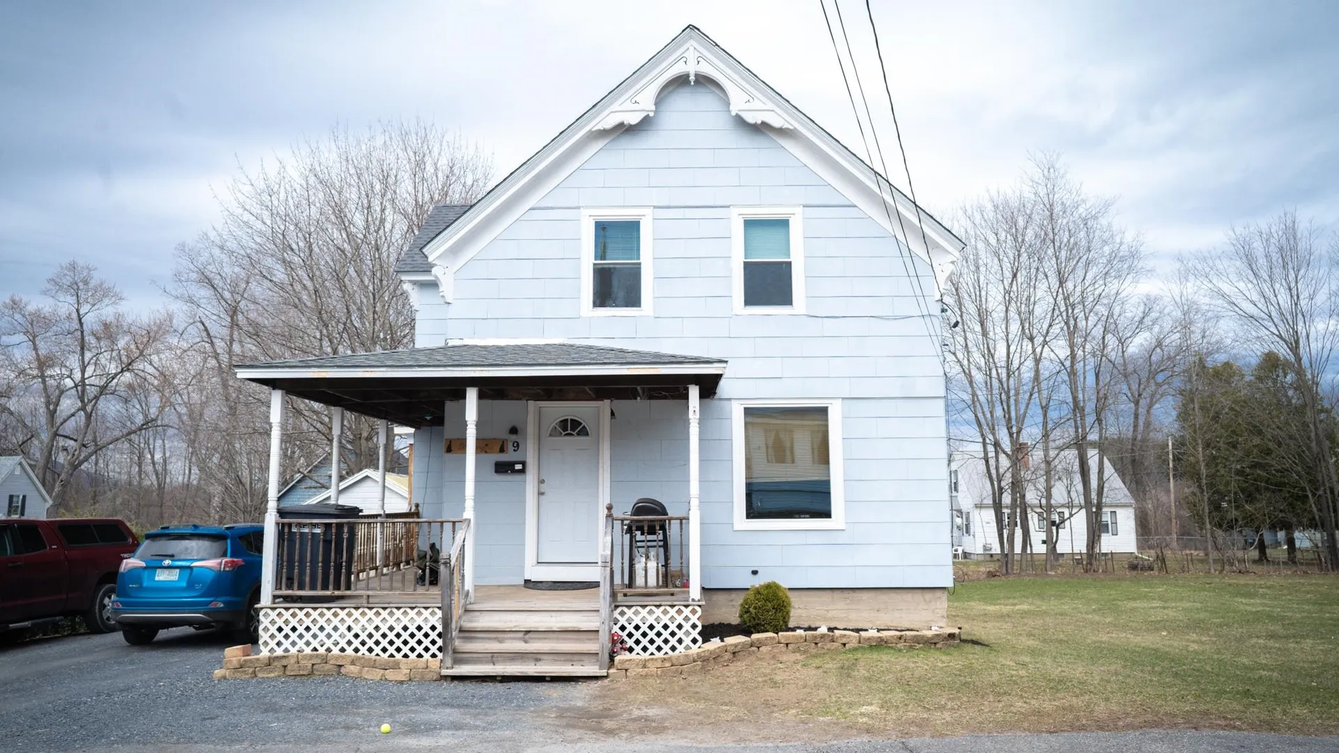 9 Hartford Street Claremont NH 03743