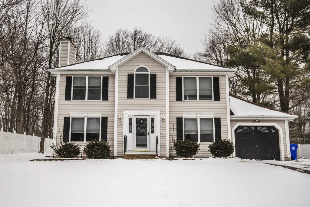 79 Tiffany Lane Manchester NH 03104