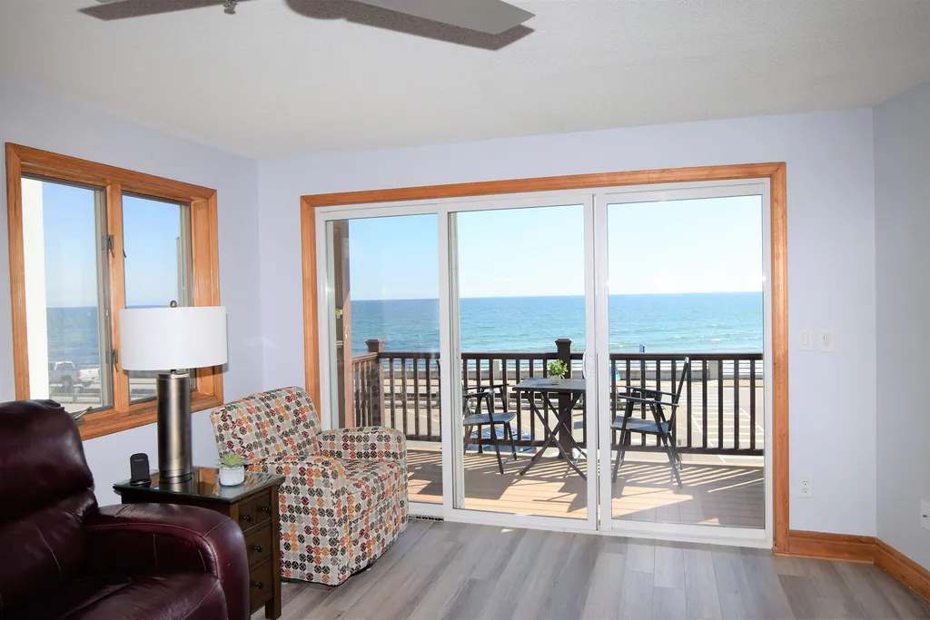 425 Ocean Boulevard Hampton, NH Real Estate Property MLS 4904479