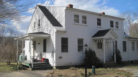 123 Turtle Pond Road Lee NH 03861