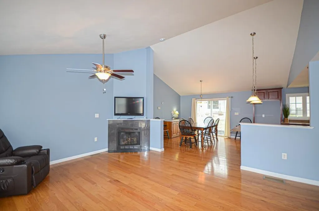 2 Dogwood Drive Hooksett NH 03106