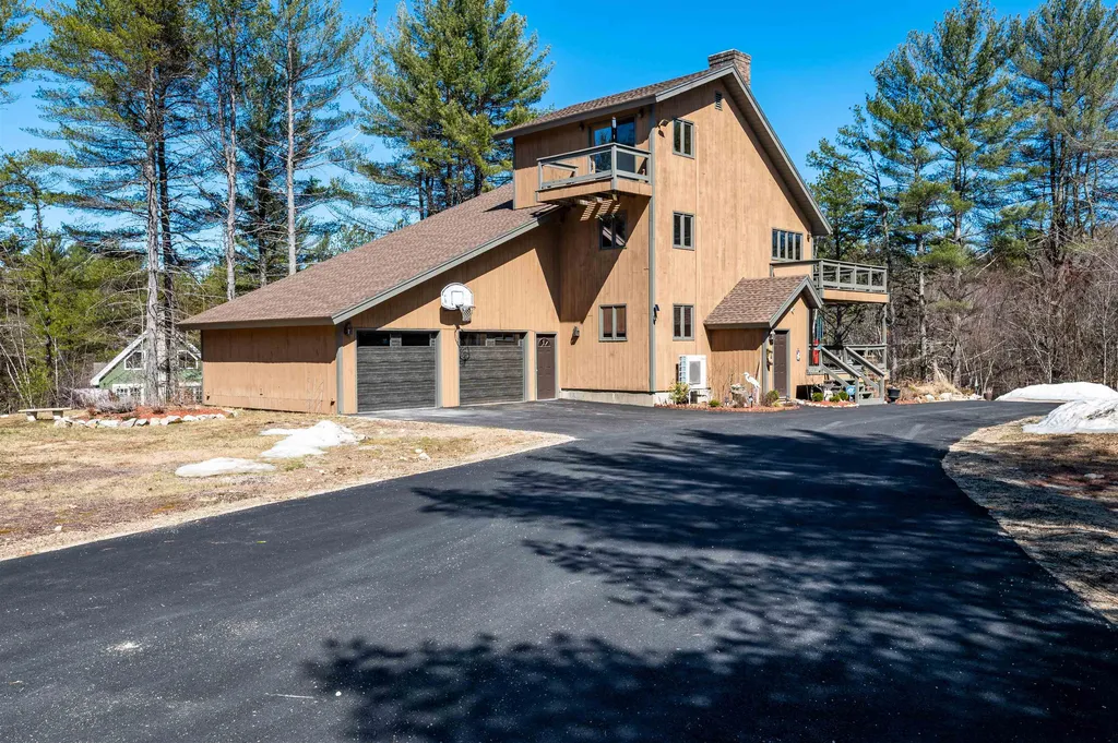 81 Knight Road Madison NH 03849