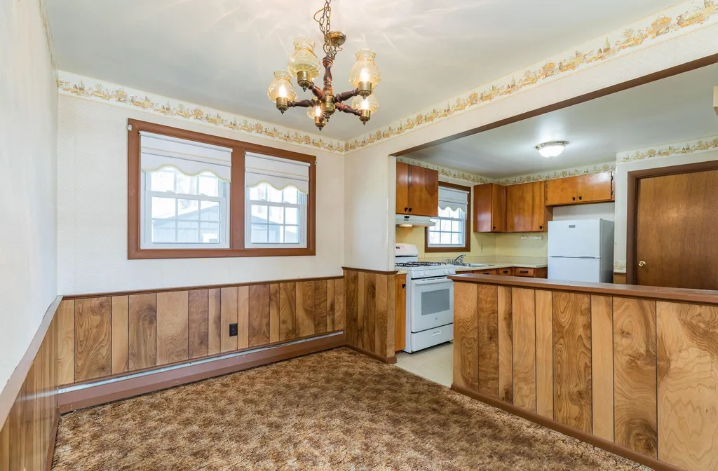 30 Coakley Road Portsmouth NH 03801