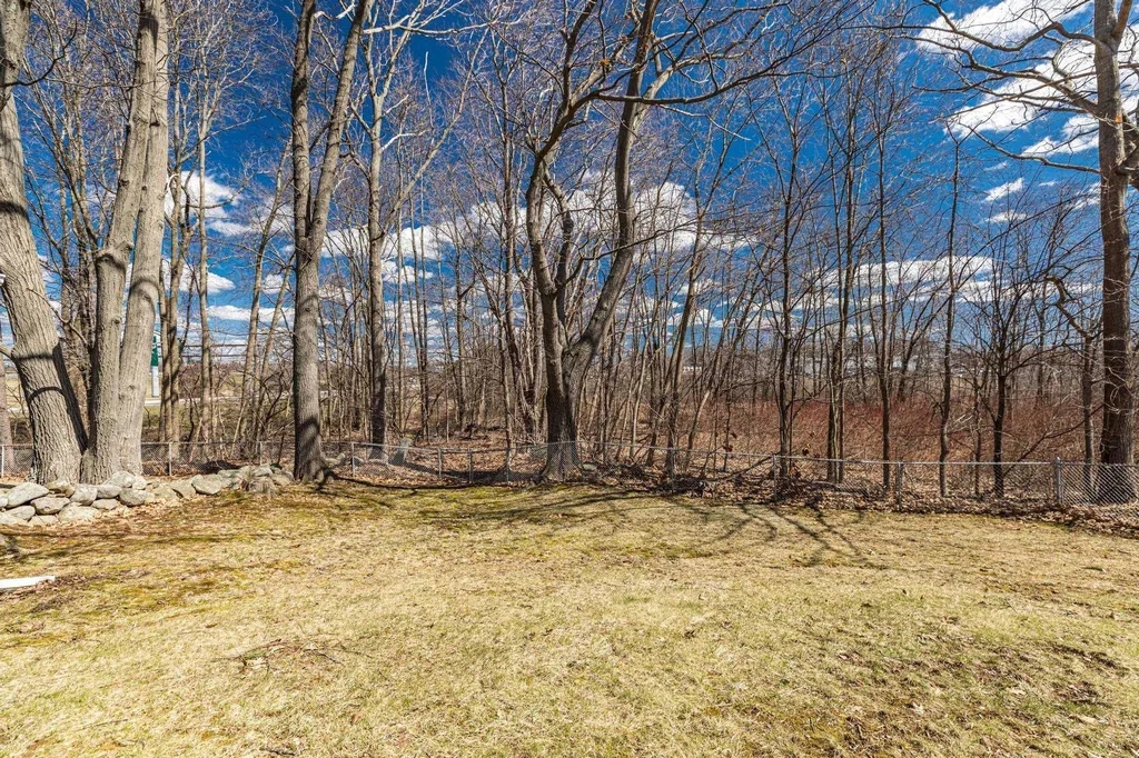 30 Coakley Road Portsmouth NH 03801