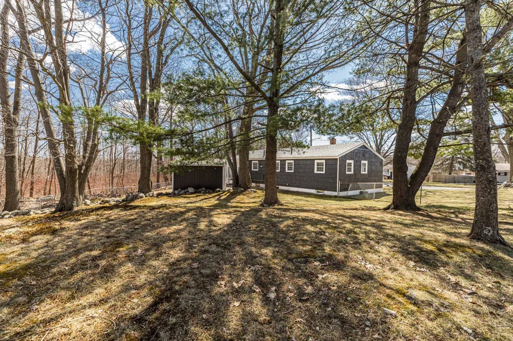 30 Coakley Road Portsmouth NH 03801