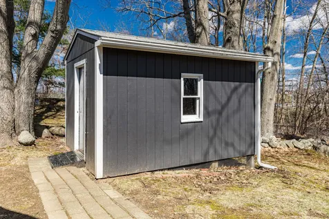 30 Coakley Road Portsmouth NH 03801