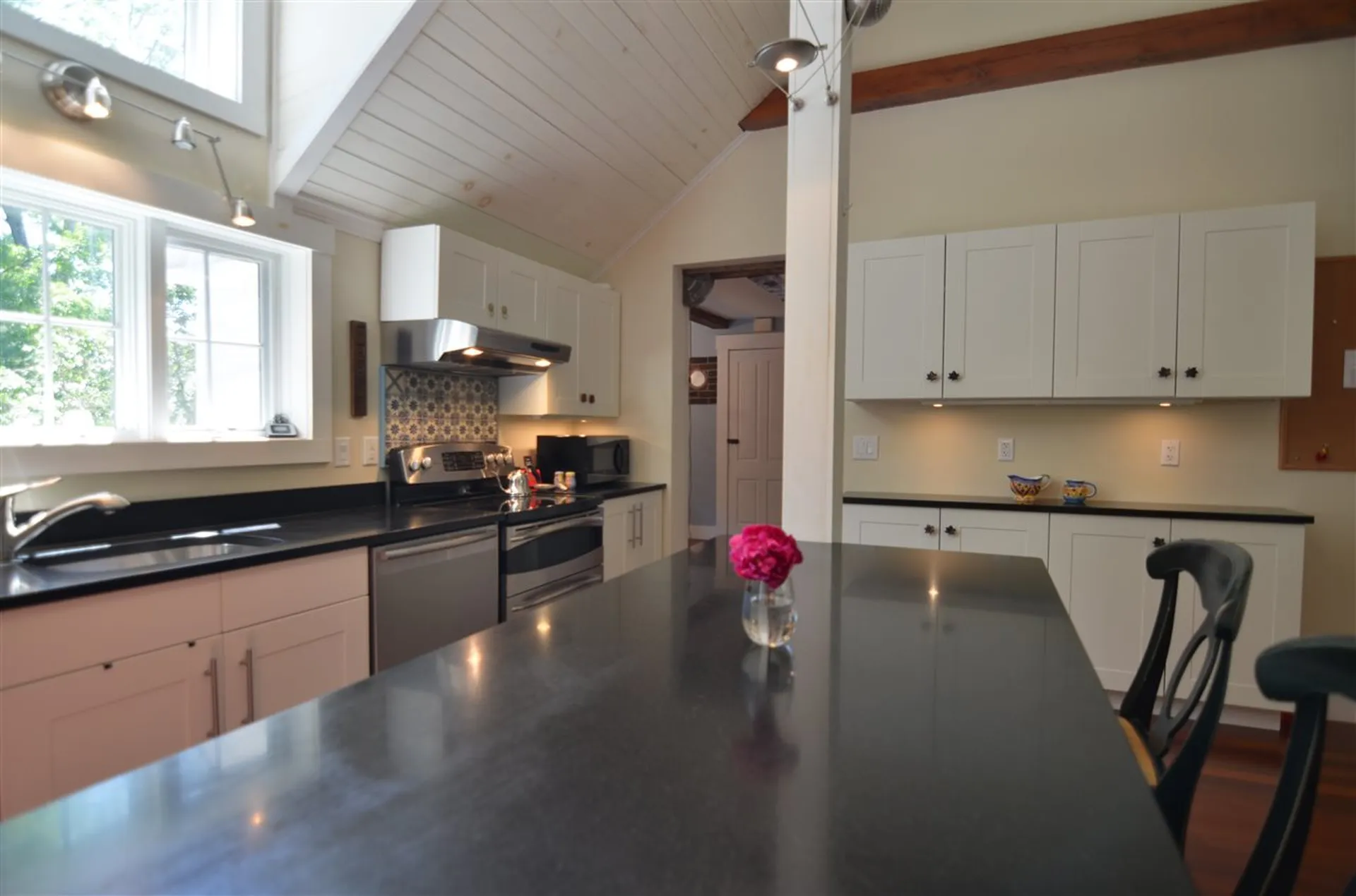 18 N Wilmot Road Wilmot NH 03287