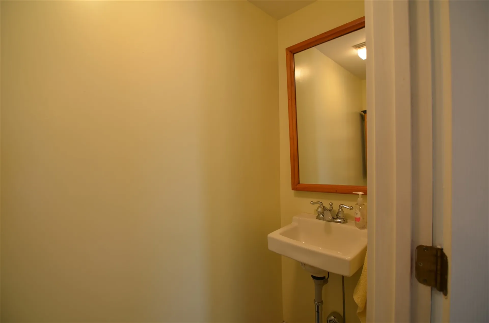 18 N Wilmot Road Wilmot NH 03287
