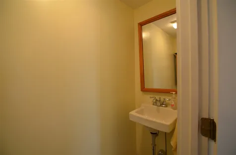 18 N Wilmot Road Wilmot NH 03287