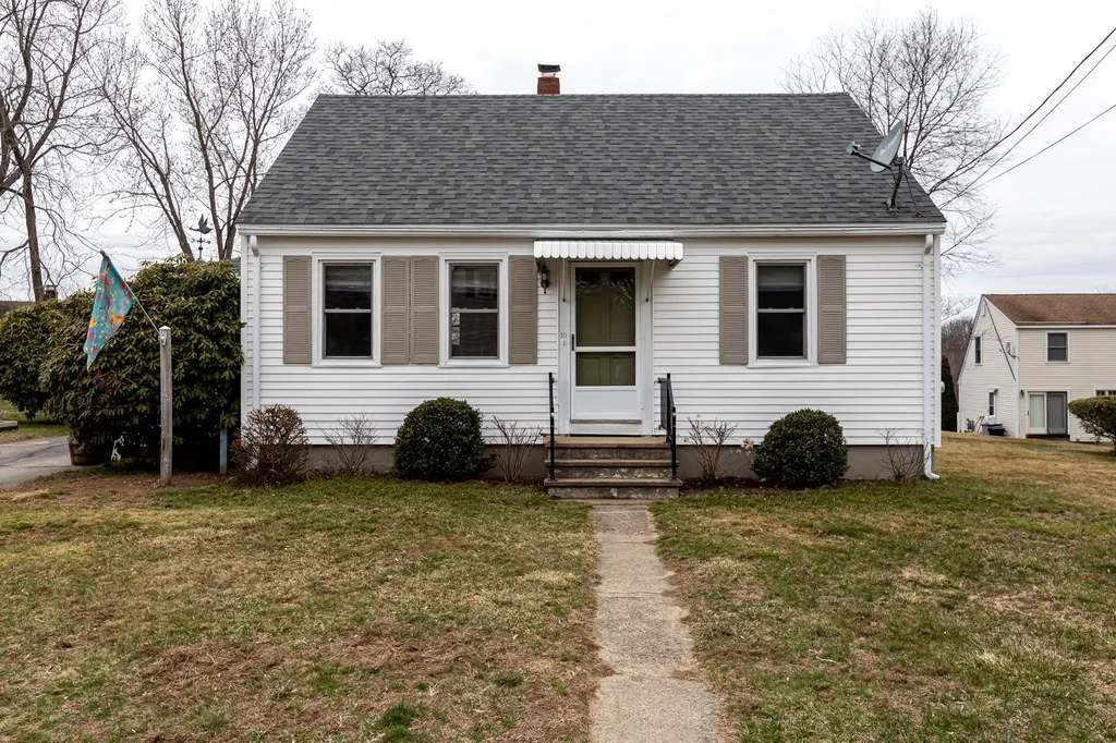 10 Elmview Circle Dover NH 03820