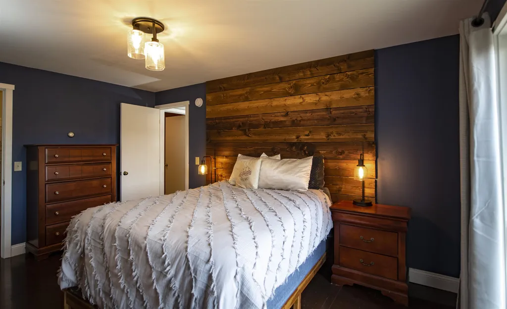 401 Old Quechee Road Hartford VT 05059