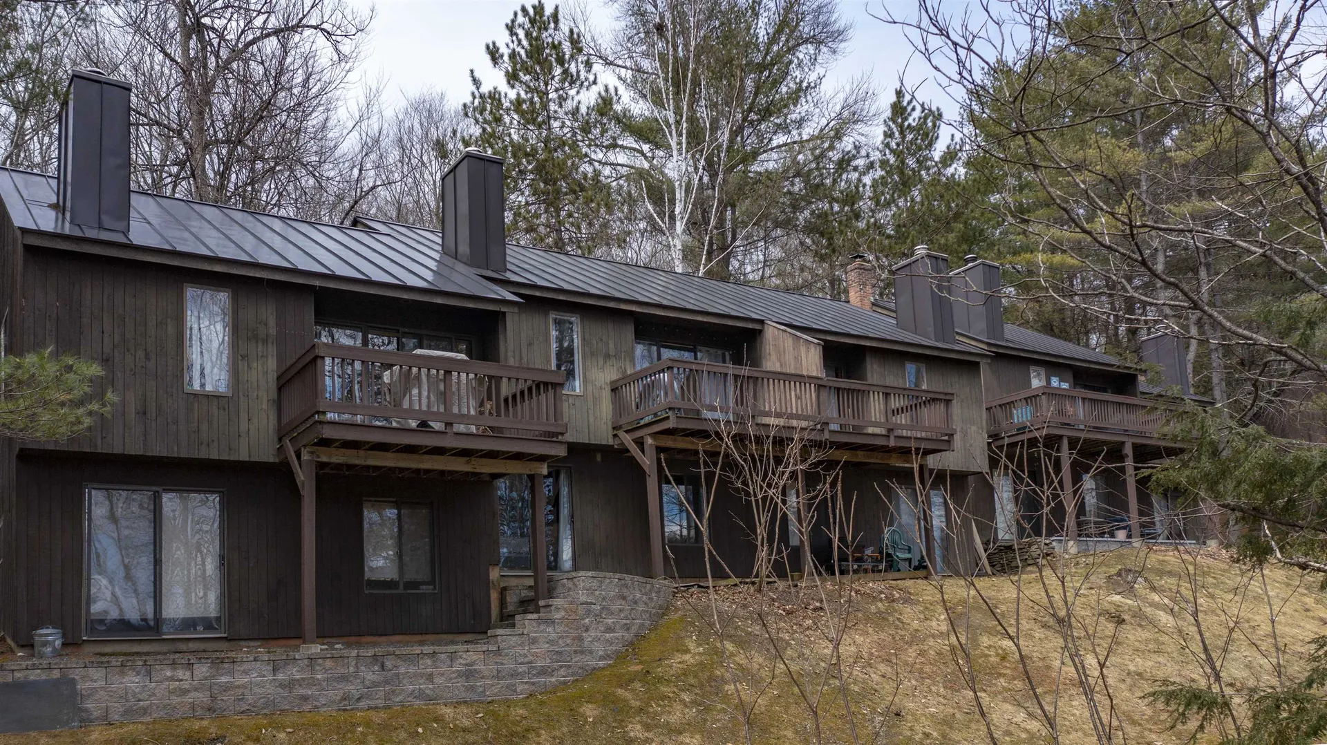 401 Old Quechee Road Hartford VT 05059