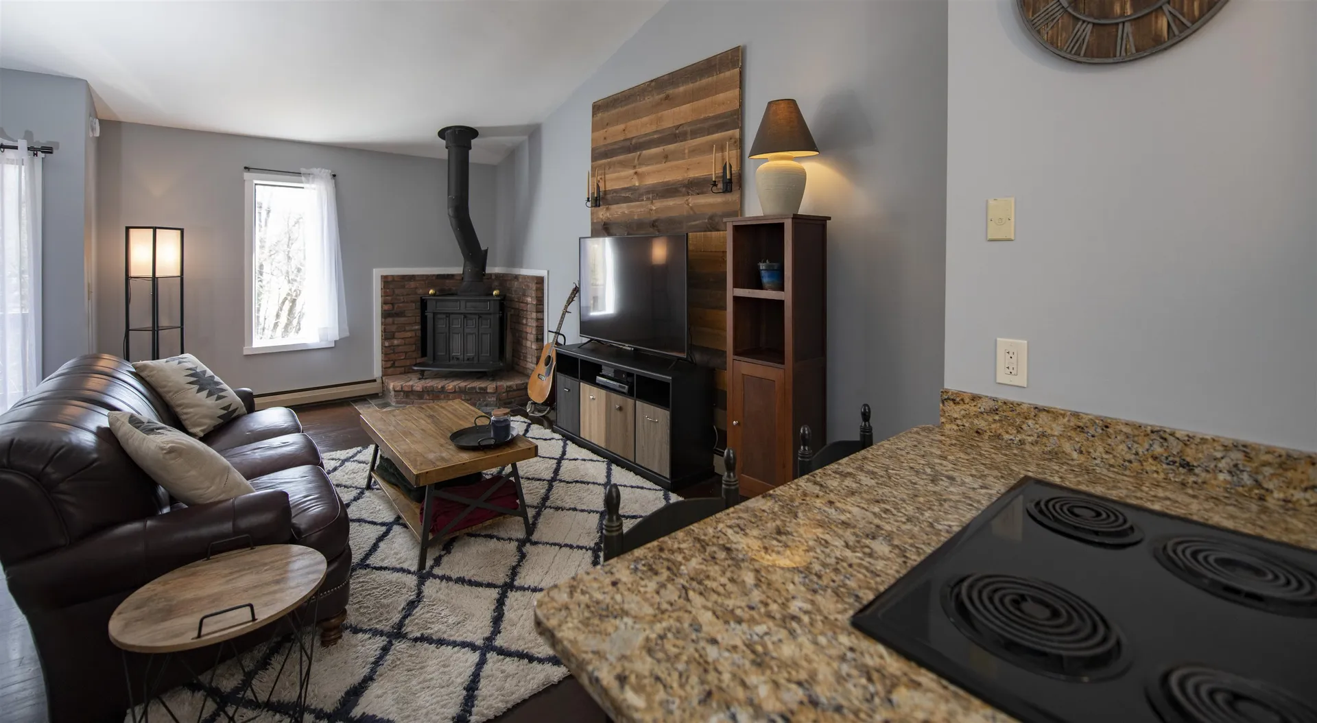 401 Old Quechee Road Hartford VT 05059