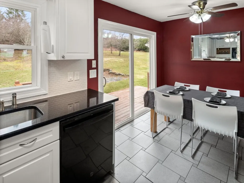 3 Country View Drive Jericho VT 05465