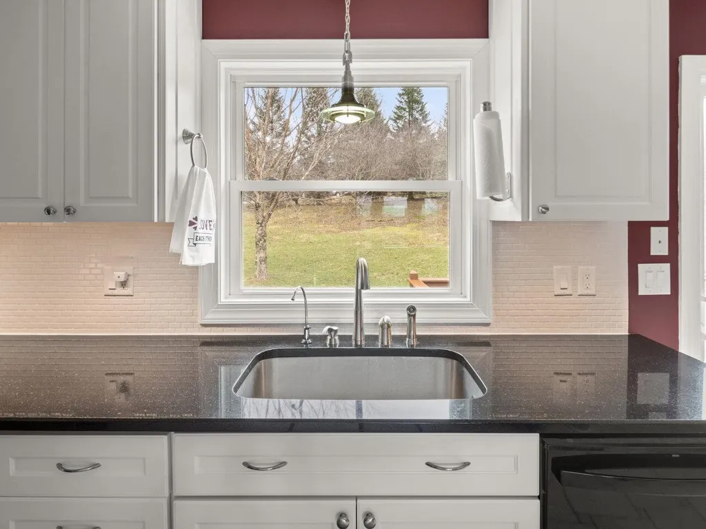 3 Country View Drive Jericho VT 05465