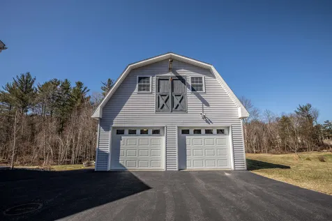 18 North Short Street Andover NH 03216