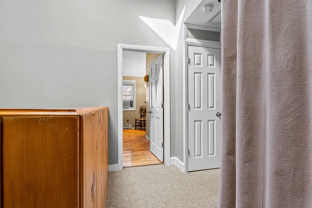 298 S Winooski Avenue Burlington VT 05401