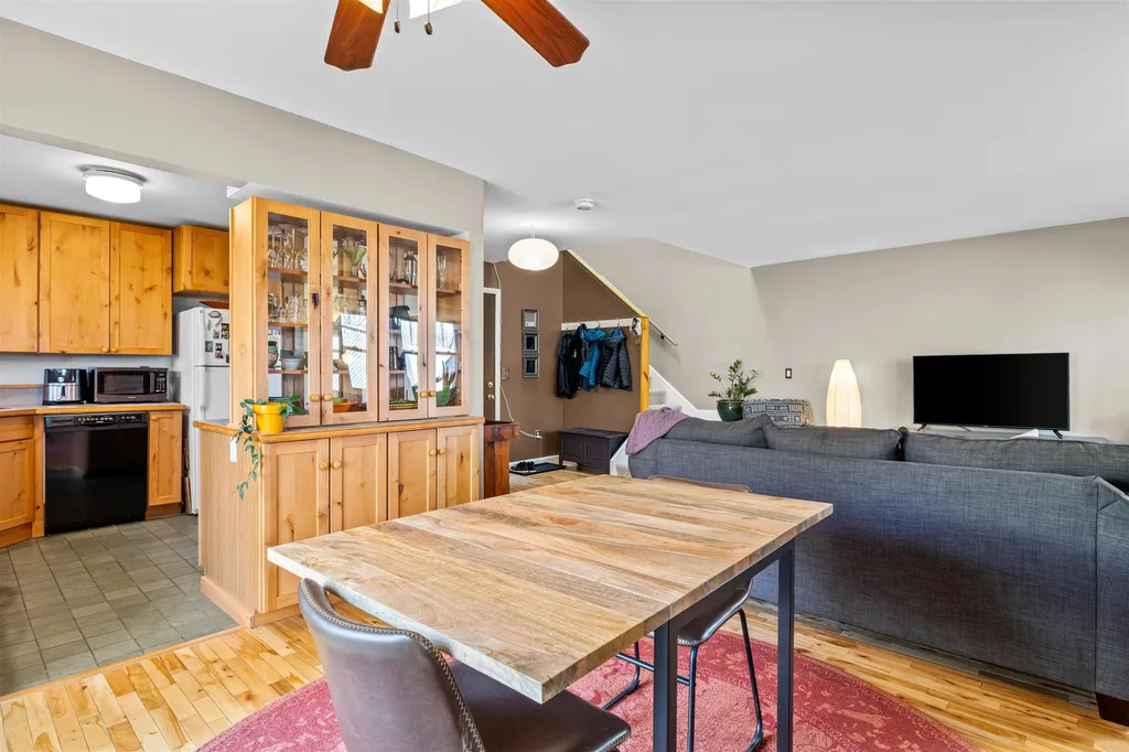 298 S Winooski Avenue Burlington VT 05401