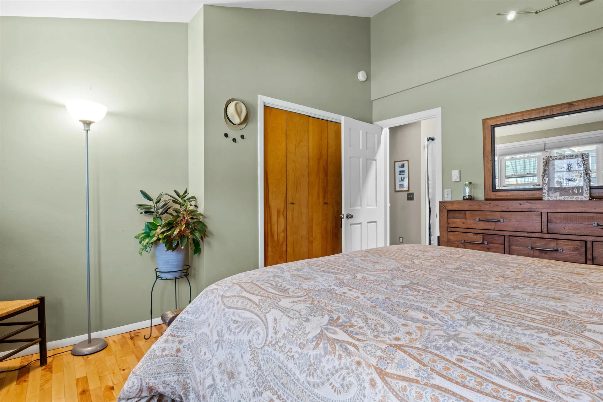 298 S Winooski Avenue Burlington VT 05401