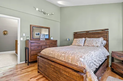 298 S Winooski Avenue Burlington VT 05401