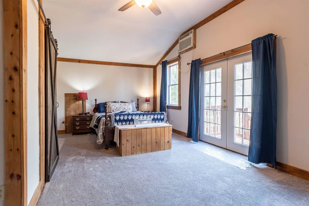 371 - 373 East Mountain Road Newport NH 03773