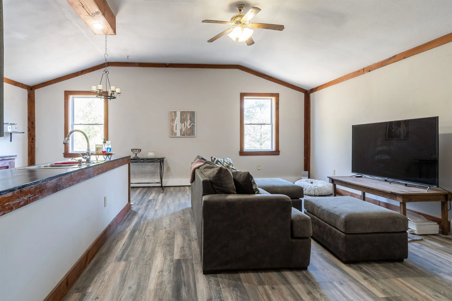 371 - 373 East Mountain Road Newport NH 03773