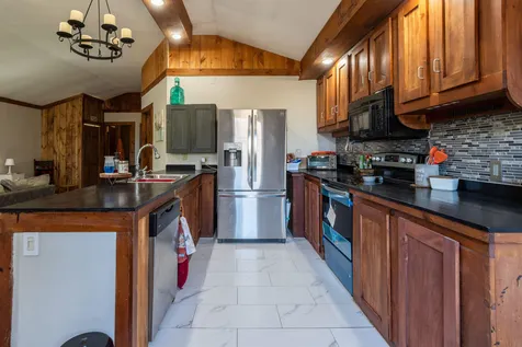 371 - 373 East Mountain Road Newport NH 03773