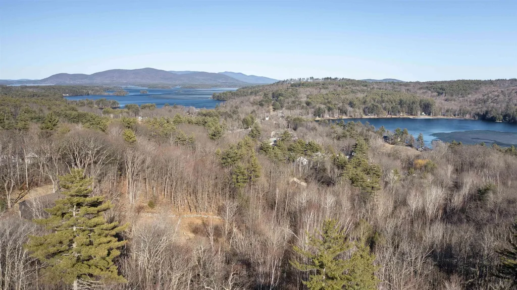 265 High Country Way Holderness NH 03245