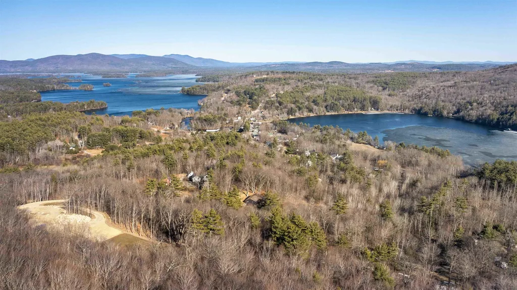 265 High Country Way Holderness NH 03245